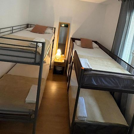 Habitaciones En Barcelona Kültér fotó