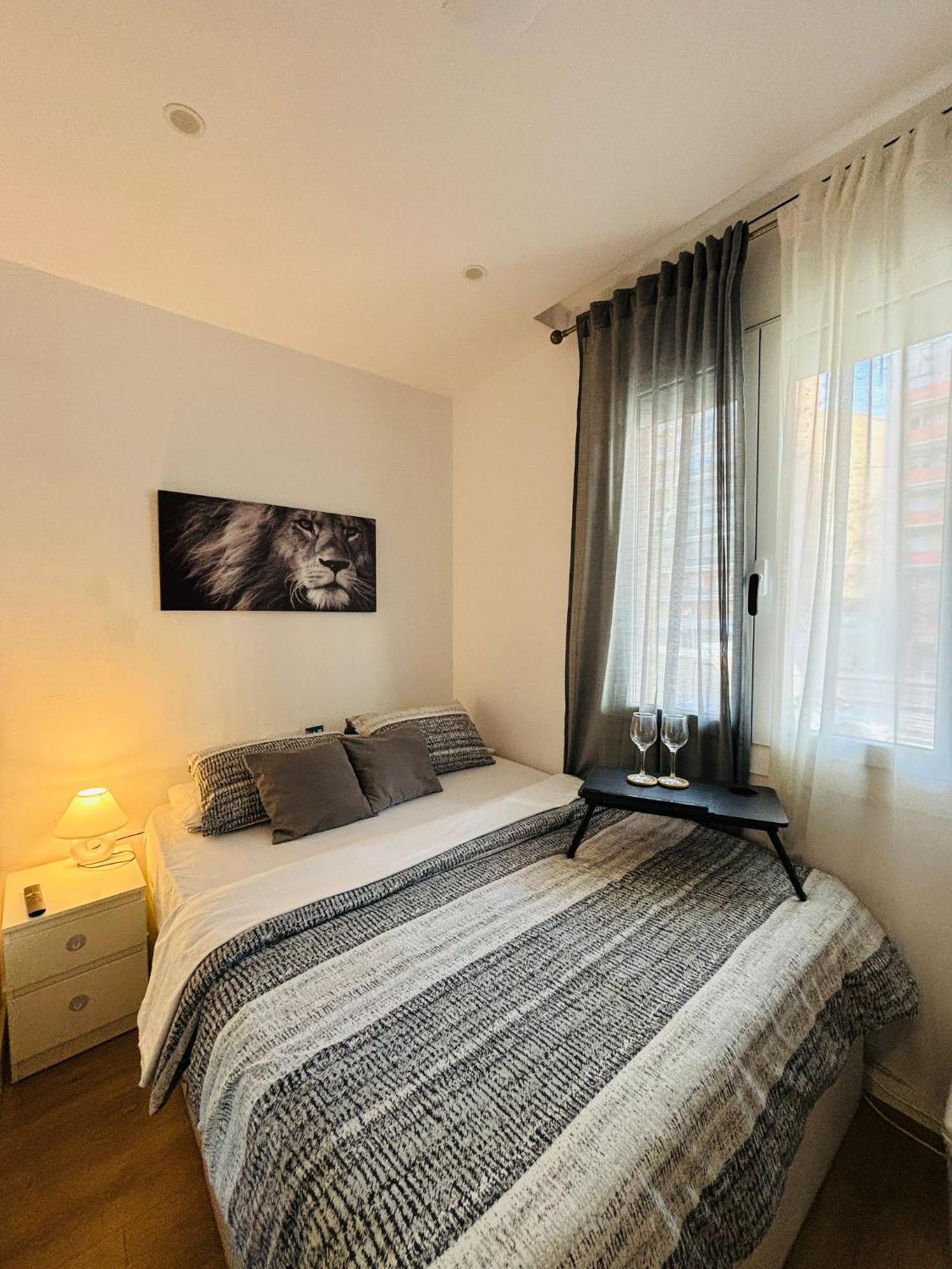 Habitaciones En Barcelona Kültér fotó