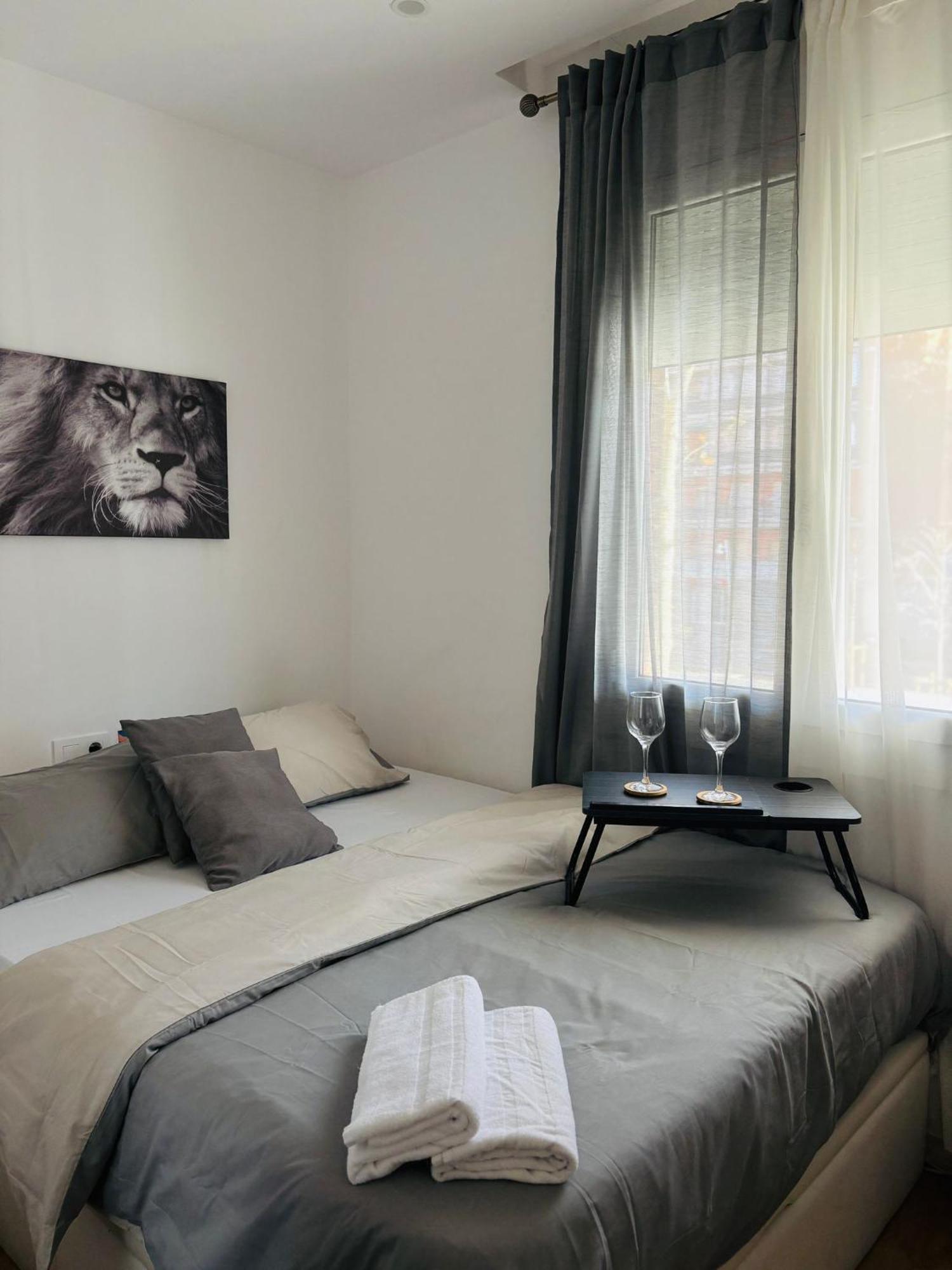 Habitaciones En Barcelona Kültér fotó
