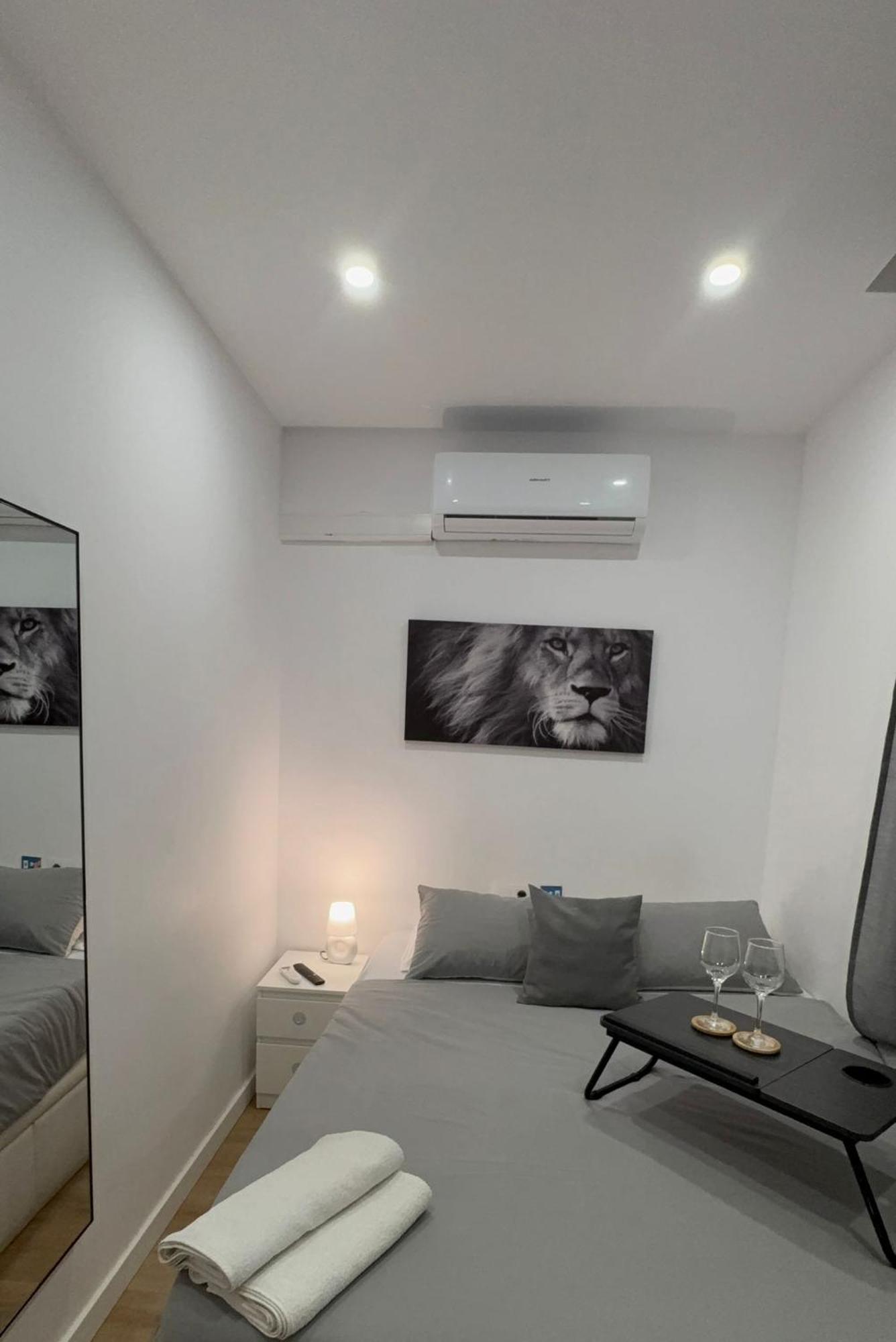 Habitaciones En Barcelona Kültér fotó