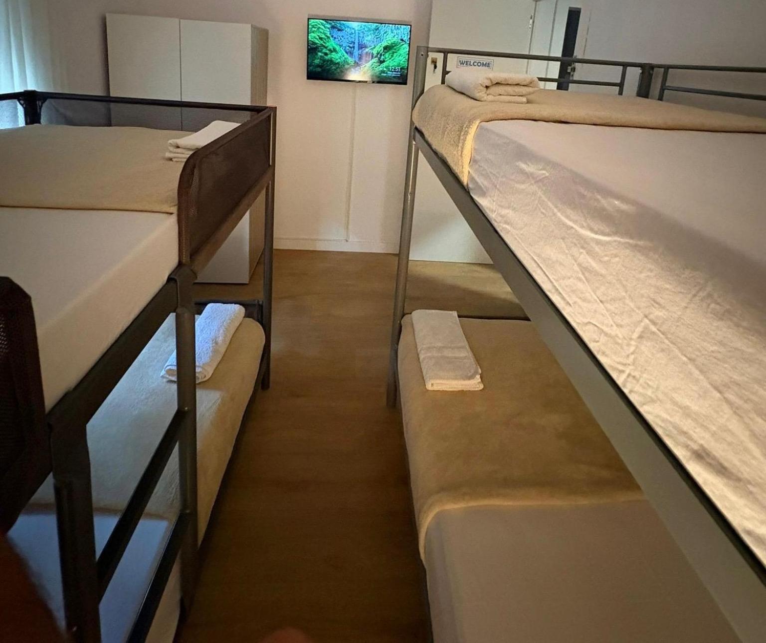 Habitaciones En Barcelona Kültér fotó
