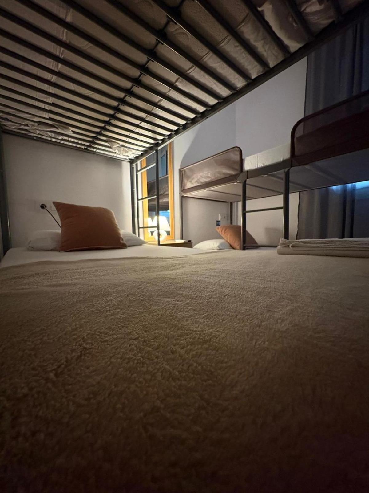 Habitaciones En Barcelona Kültér fotó